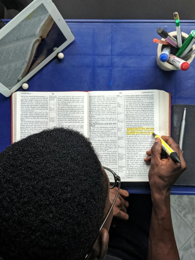 كيف تقرأ إعلان الوظيفة بشكل فعّال